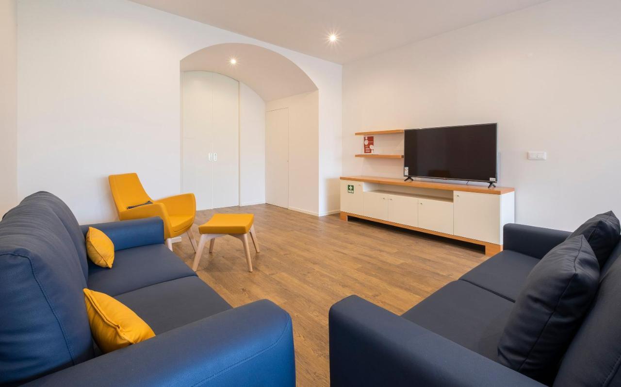 Ponta Delgada Casas Amarelas Azores מראה חיצוני תמונה